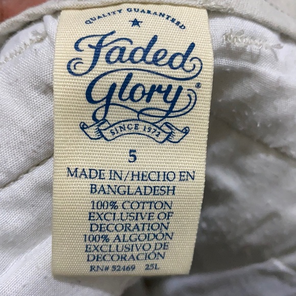 Faded Glory ❤️ Kid's Beige 100% Cotton Cargo Shorts Size 5 (PRE-LOVED) - Picture 4 of 4